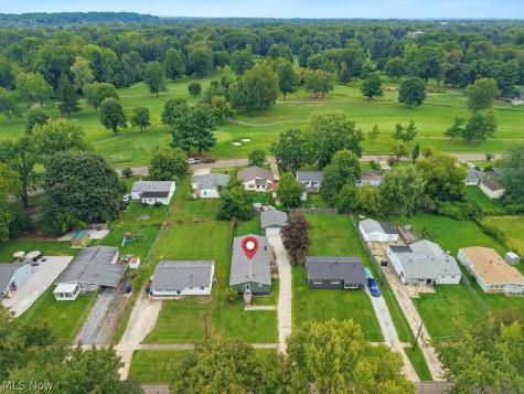 1761 Delia Avenue Akron OH 44320