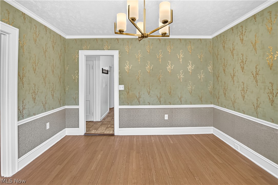 2561 S Taylor Road Cleveland Heights OH 44118