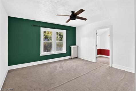 2561 S Taylor Road Cleveland Heights OH 44118