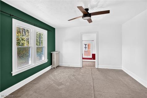 2561 S Taylor Road Cleveland Heights OH 44118