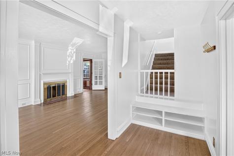 2561 S Taylor Road Cleveland Heights OH 44118