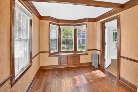 2561 S Taylor Road Cleveland Heights OH 44118