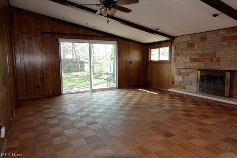 1661 Chelmsford Road Mayfield Heights OH 44124
