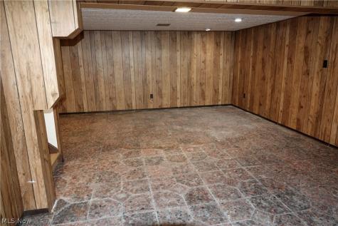 1661 Chelmsford Road Mayfield Heights OH 44124