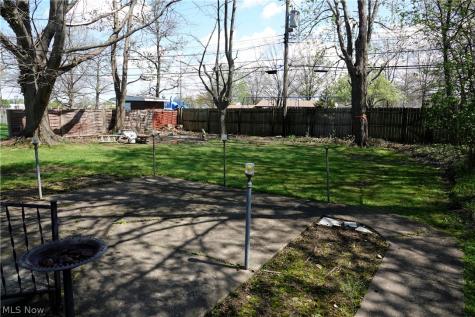 1661 Chelmsford Road Mayfield Heights OH 44124