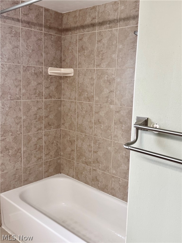 7052 Fox Hill Drive Solon OH 44139