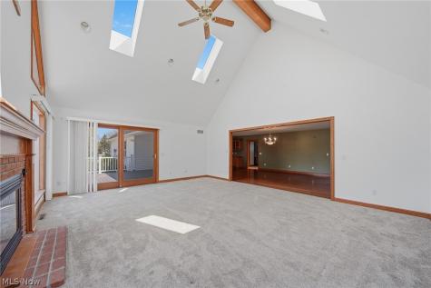 11011 Immel Avenue NE Hartville OH 44632