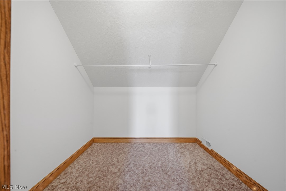 11011 Immel Avenue NE Hartville OH 44632