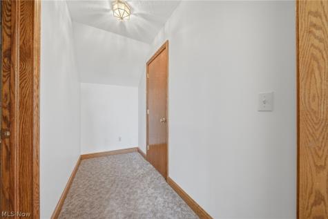 11011 Immel Avenue NE Hartville OH 44632