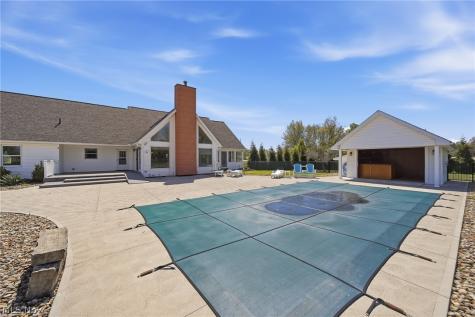11011 Immel Avenue NE Hartville OH 44632