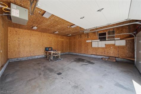 11011 Immel Avenue NE Hartville OH 44632