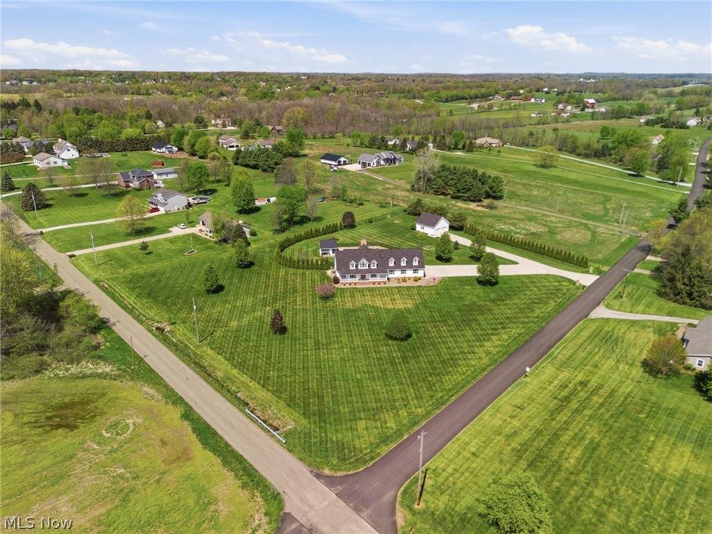 11011 Immel Avenue NE Hartville OH 44632
