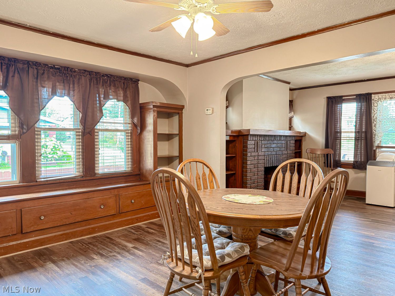 12721 North Road Cleveland OH 44111