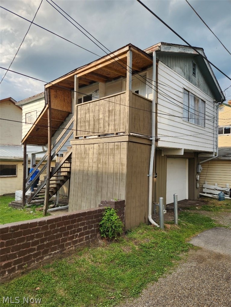 805 Clover Alley Wellsville OH 43968