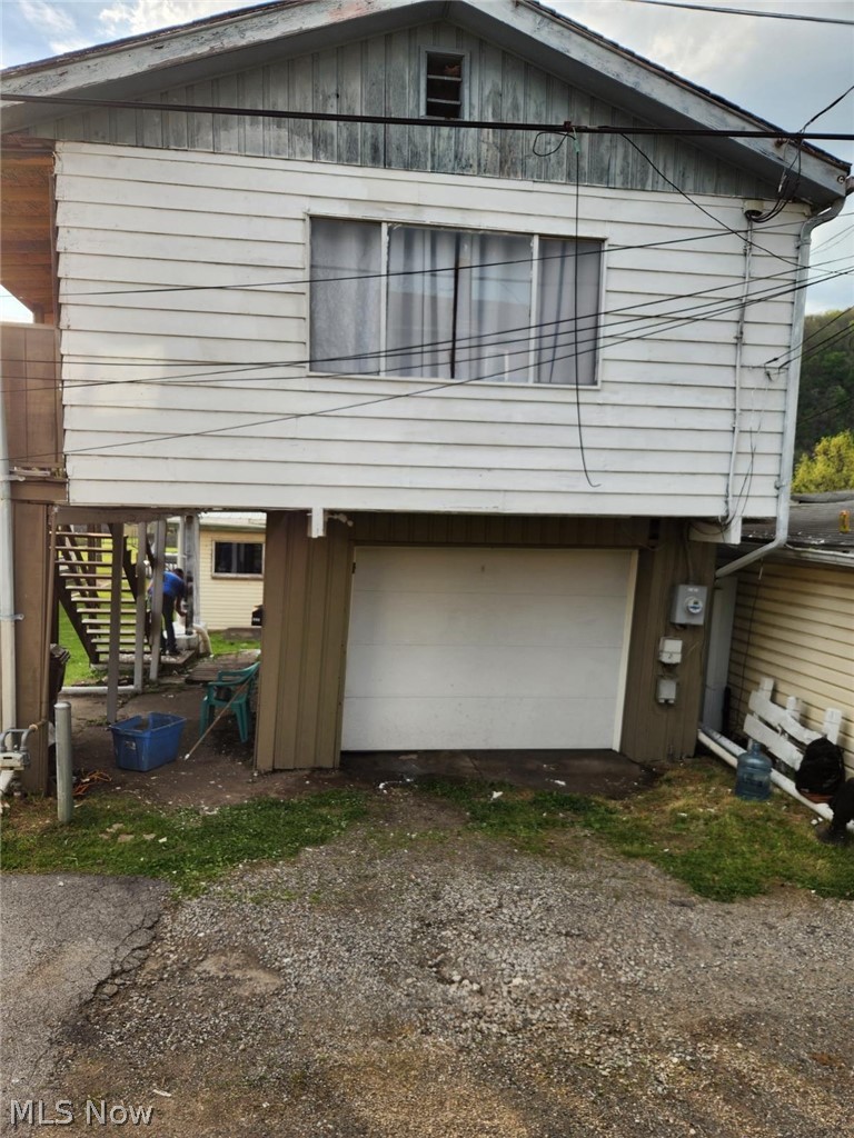 805 Clover Alley Wellsville OH 43968