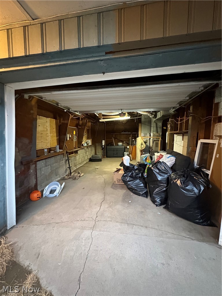 805 Clover Alley Wellsville OH 43968