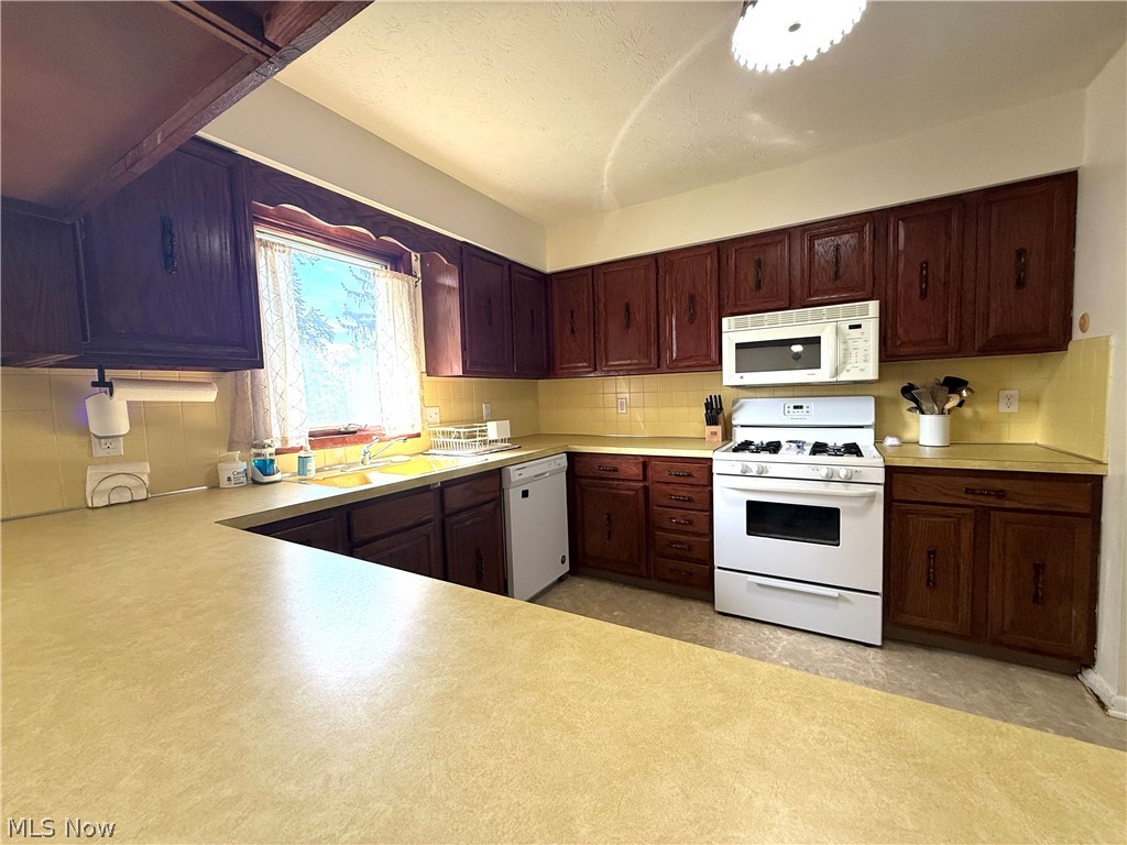 72 Heritage Drive Tallmadge OH 44278