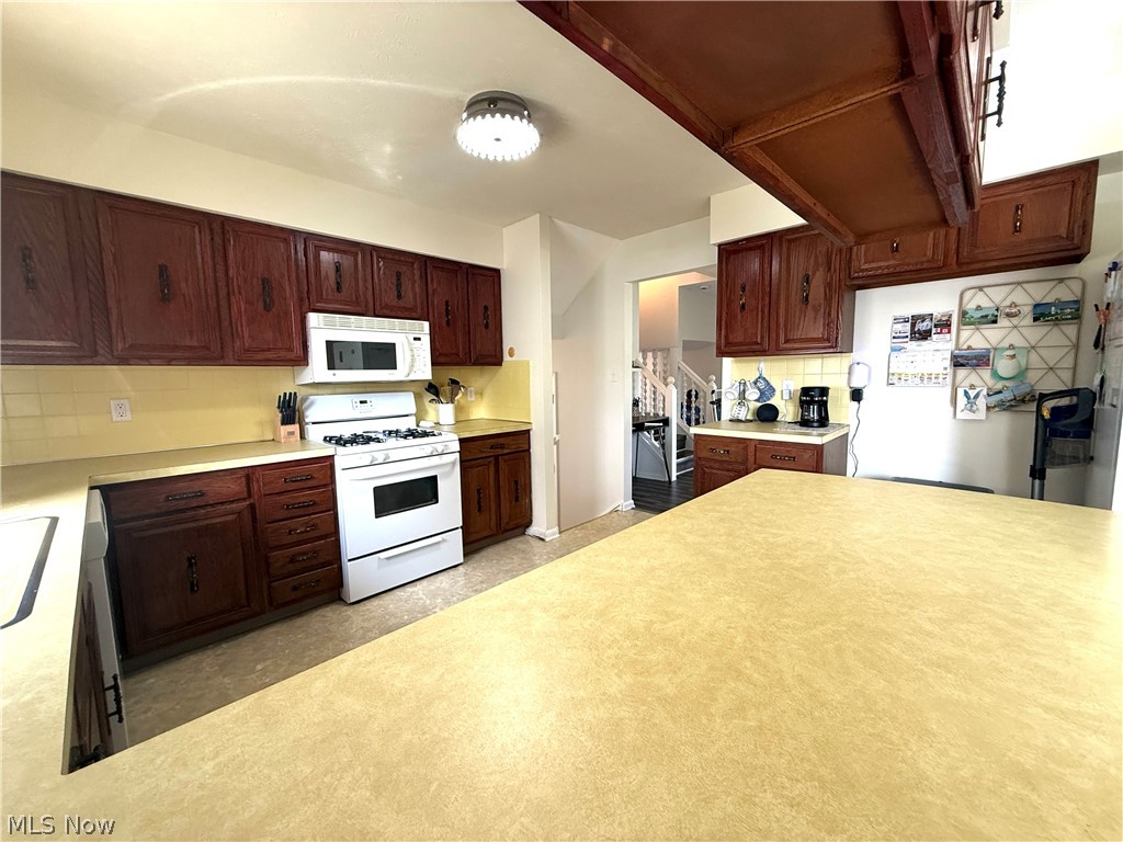 72 Heritage Drive Tallmadge OH 44278