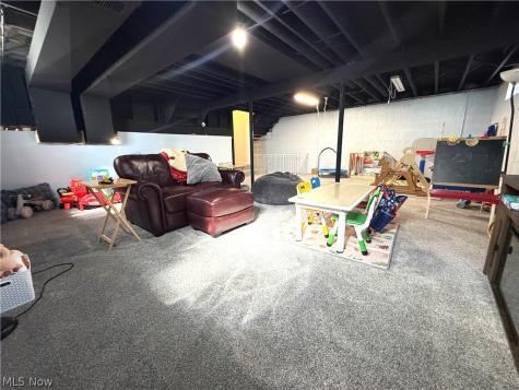 72 Heritage Drive Tallmadge OH 44278