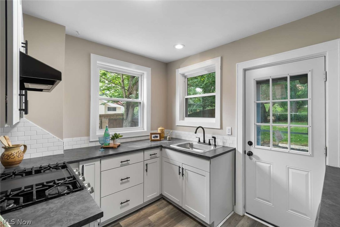 1649 Preston Avenue Akron OH 44305