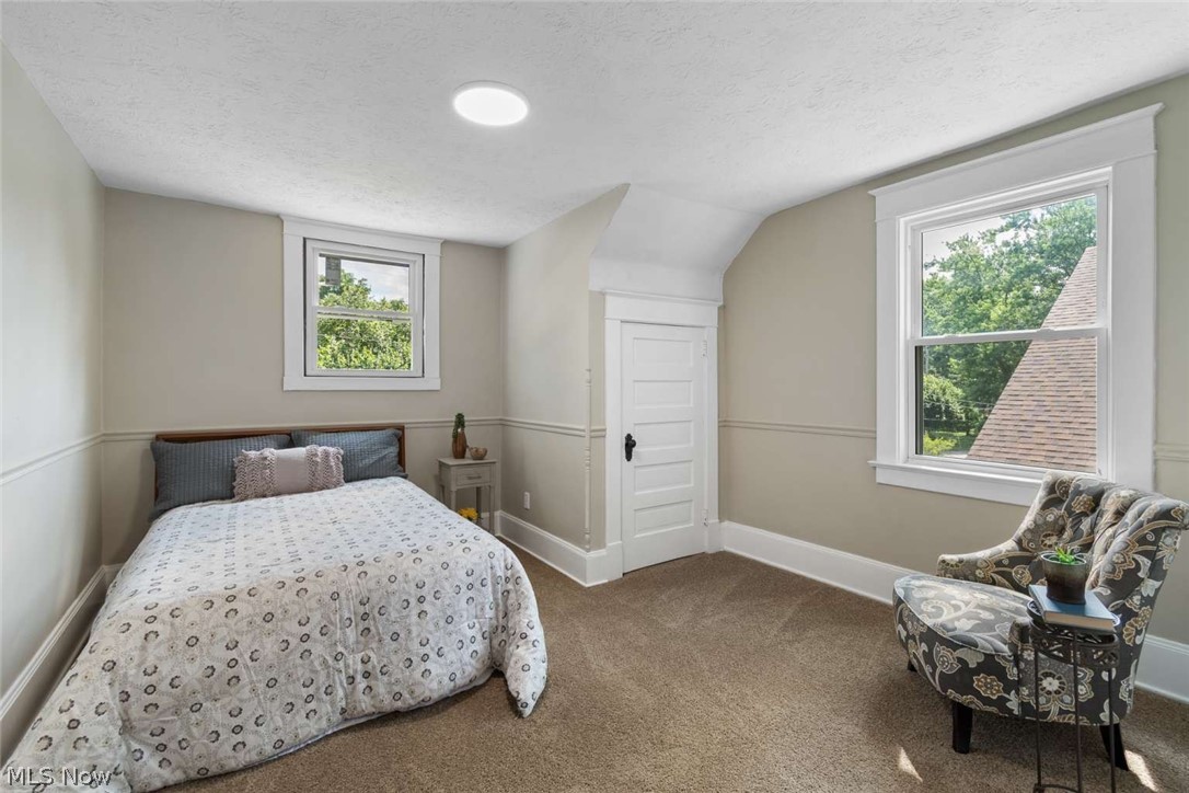 1649 Preston Avenue Akron OH 44305