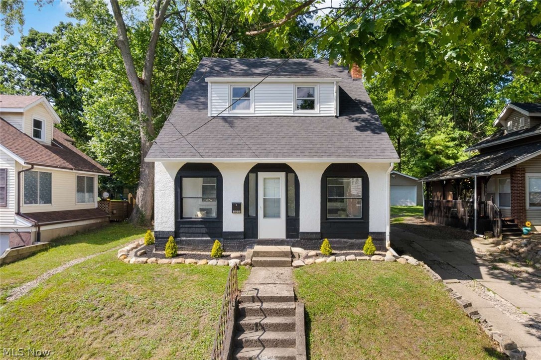 1649 Preston Avenue Akron OH 44305
