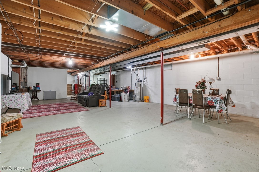 5935 Slater Road Williamsfield OH 44093