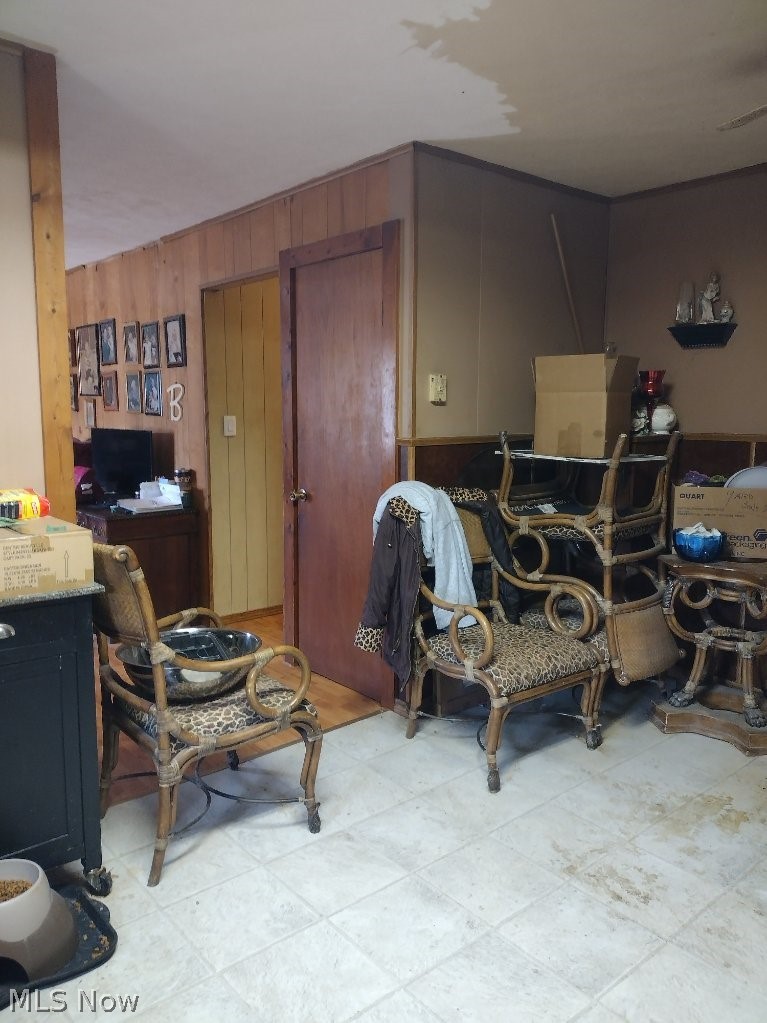 25948 Oxford Road Quaker City OH 43773