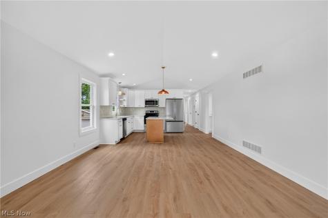38 Euclid Street Marshallville OH 44645