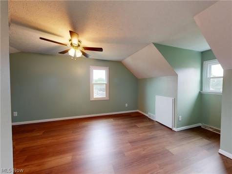 3904 Dunbar Street Youngstown OH 44515