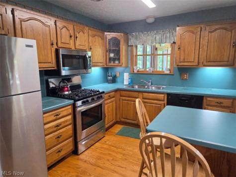 18985 State Route 58 Wellington OH 44090
