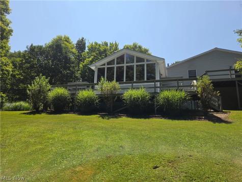 18985 State Route 58 Wellington OH 44090