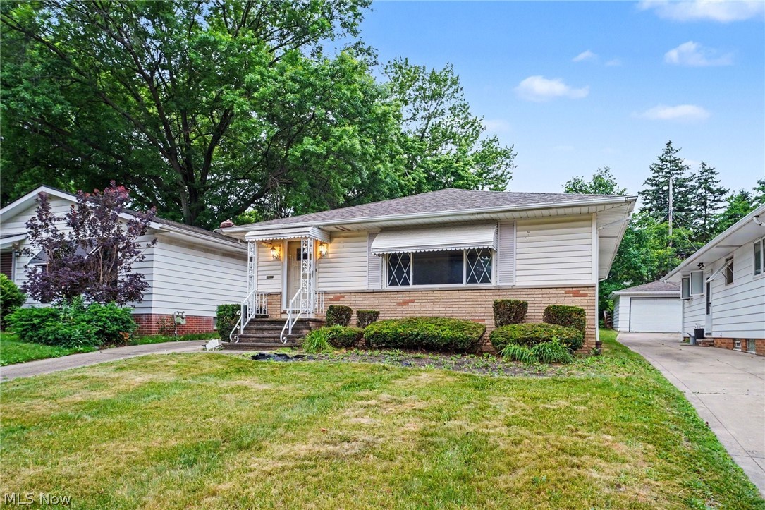 5576 Andover Boulevard Garfield Heights OH 44125