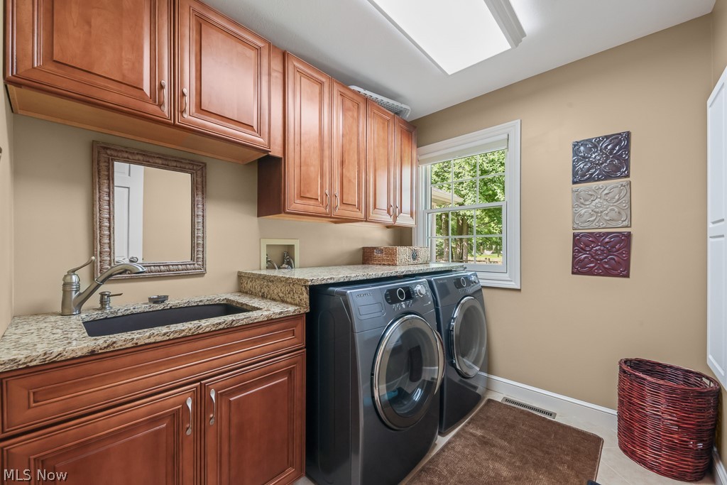 296 Brookrun Drive Copley OH 44321