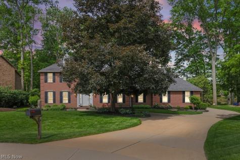296 Brookrun Drive Copley OH 44321
