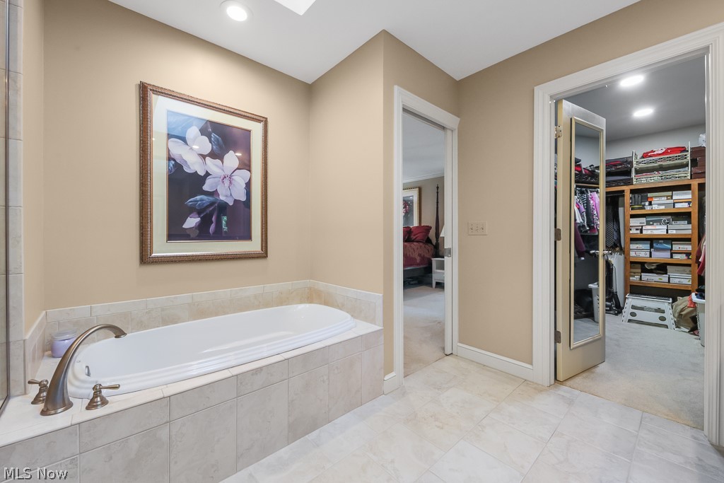 296 Brookrun Drive Copley OH 44321