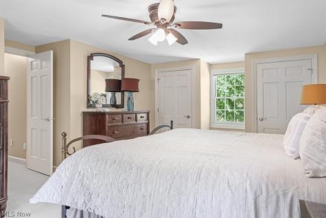 296 Brookrun Drive Copley OH 44321