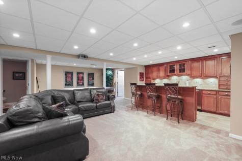 296 Brookrun Drive Copley OH 44321