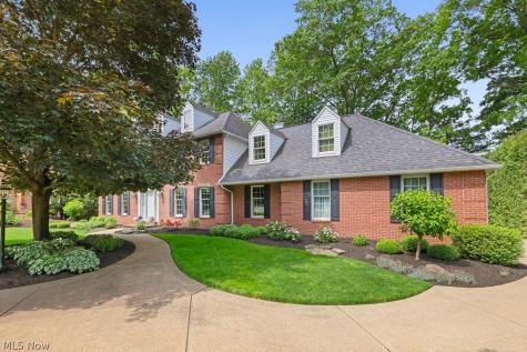 296 Brookrun Drive Copley OH 44321
