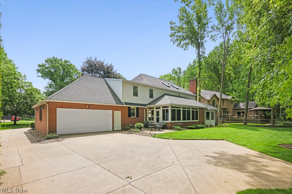 296 Brookrun Drive Copley OH 44321