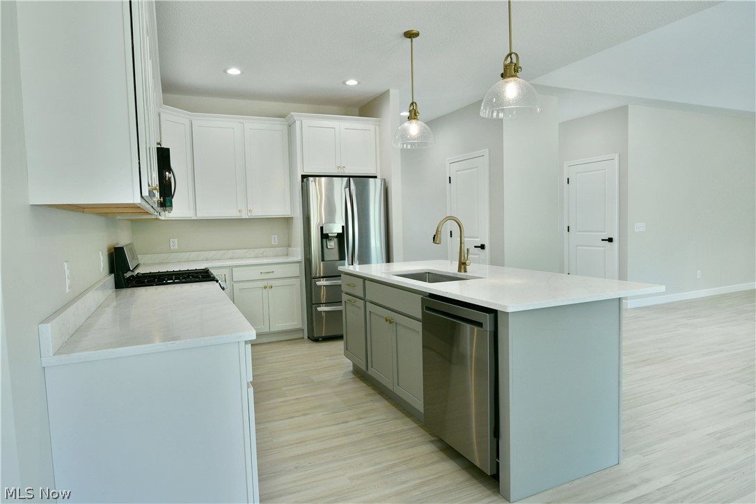 4780 State Route 5 Cortland OH 44410