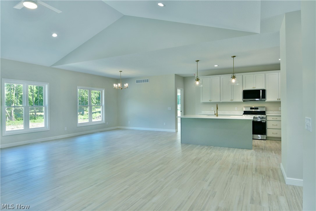 4780 State Route 5 Cortland OH 44410