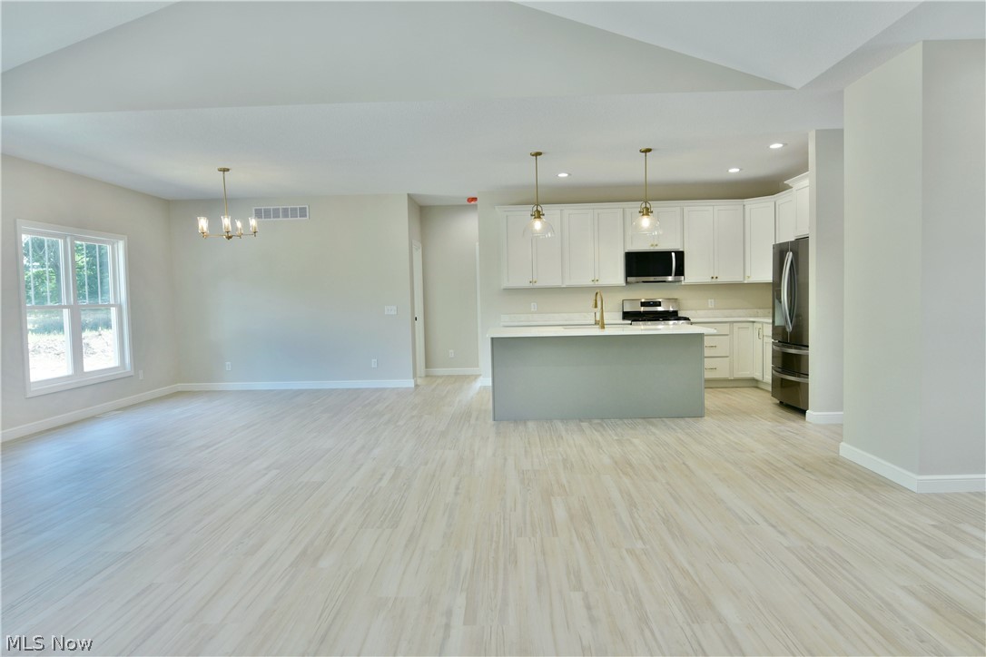4780 State Route 5 Cortland OH 44410