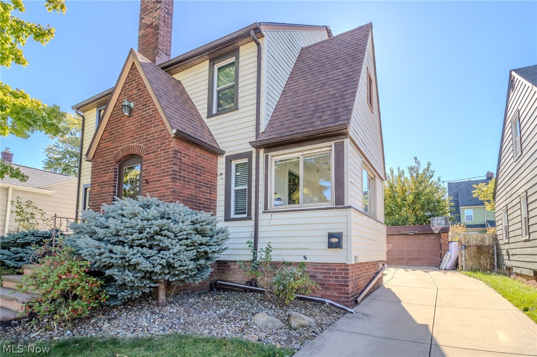 3429 Marmore Avenue Parma OH 44134