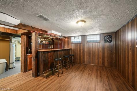 14902 James Avenue Maple Heights OH 44137