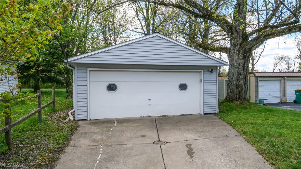 14902 James Avenue Maple Heights OH 44137