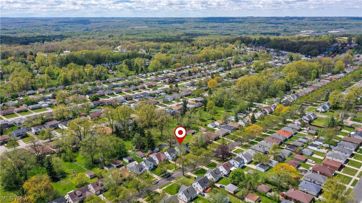 14902 James Avenue Maple Heights OH 44137