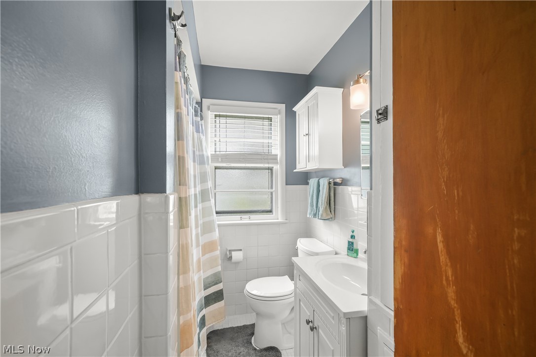 14902 James Avenue Maple Heights OH 44137