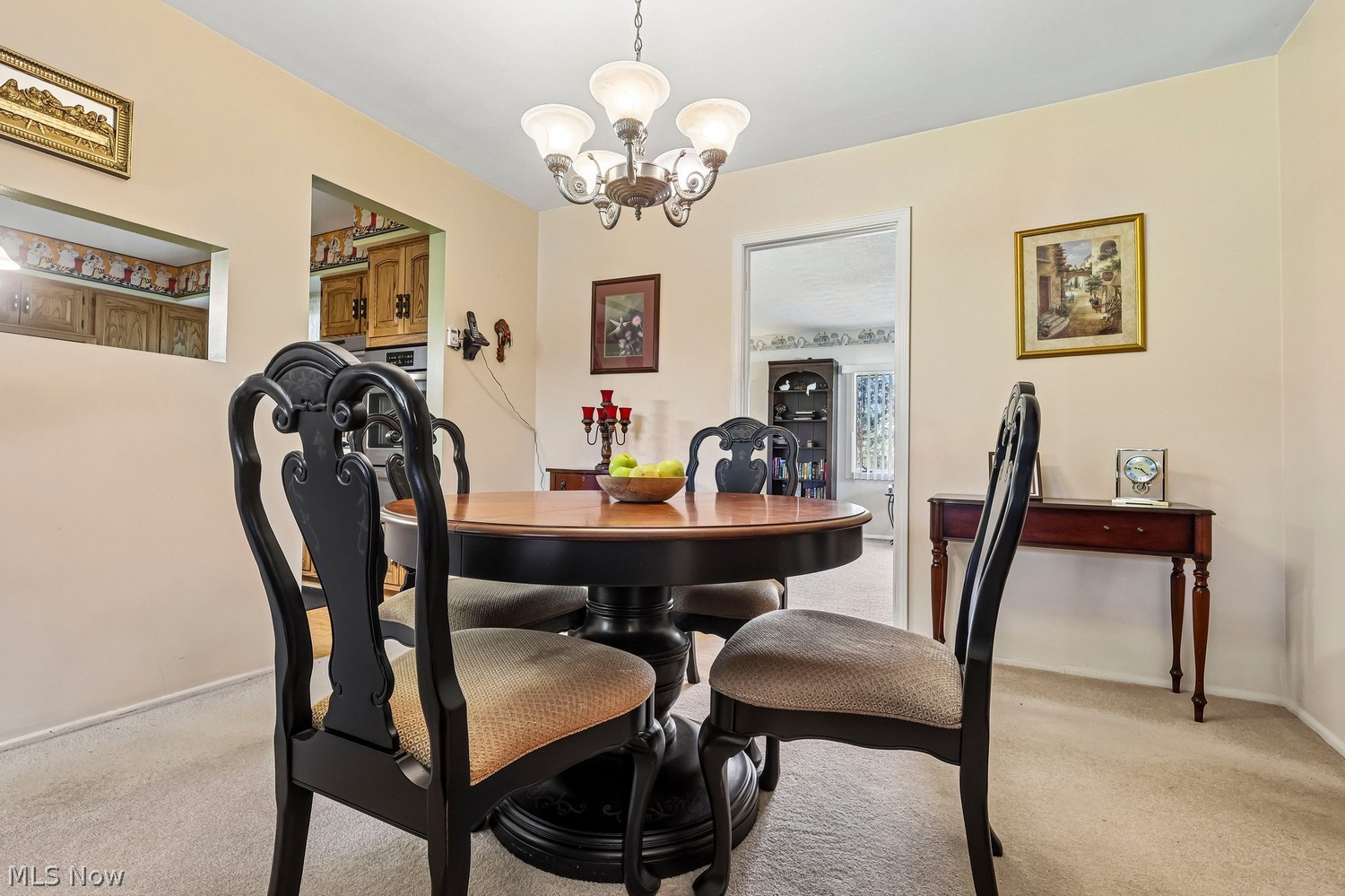 1146 Gaynelle Avenue Streetsboro OH 44241