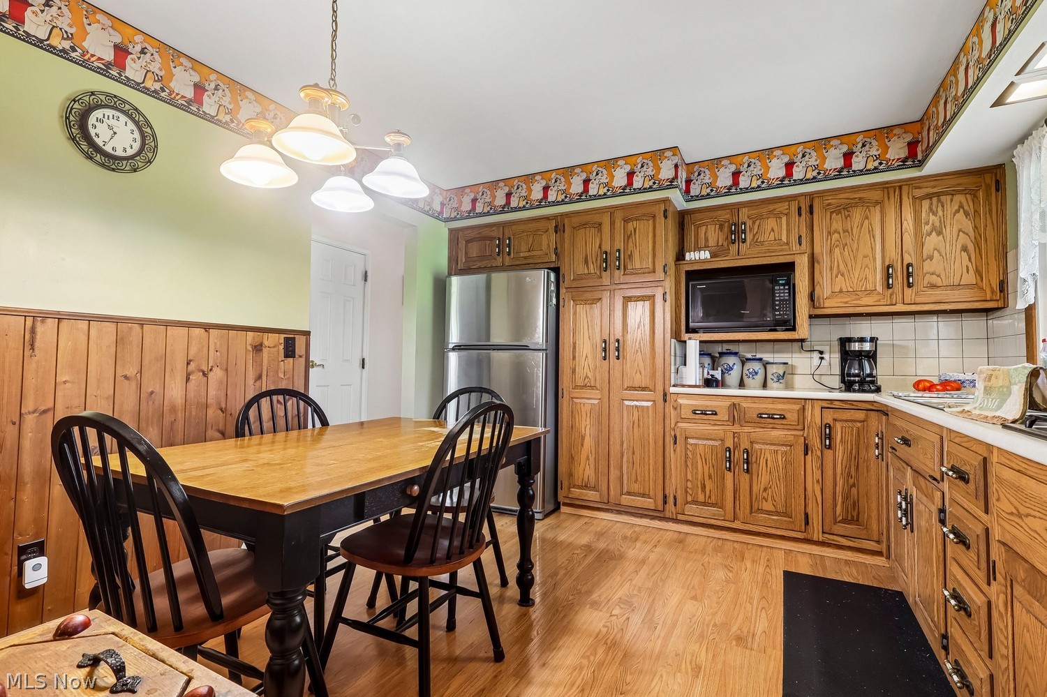 1146 Gaynelle Avenue Streetsboro OH 44241
